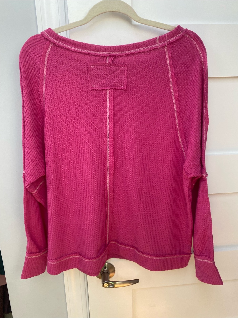 Andree by unit hot pink waffle knit long sleeve relaxed fit blouse size medium - Picture 3 of 7